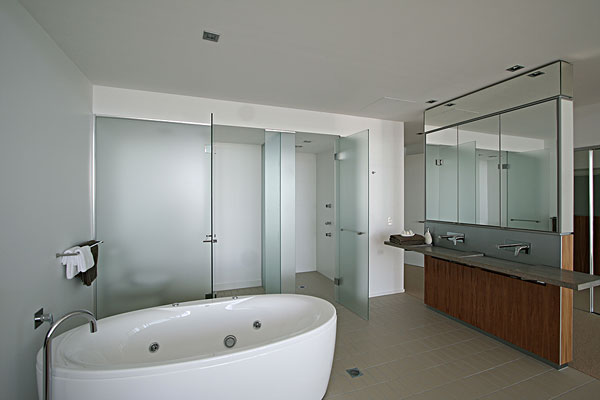 冰箱、衣柜里長霉怎么辦