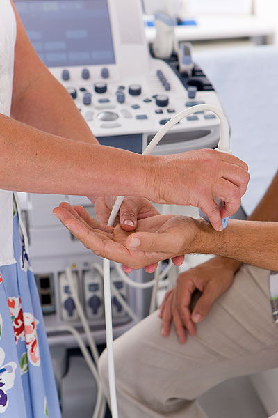 腕管綜合征的癥狀 引起的原因 腕管綜合征的癥狀 引起的原因