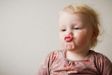 小兒感冒發(fā)燒咳嗽怎么辦? 小兒感冒發(fā)燒咳嗽怎么辦?