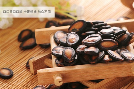 西瓜子上火嗎?西瓜子的功效與作用 西瓜子上火嗎?西瓜子的功效與作用