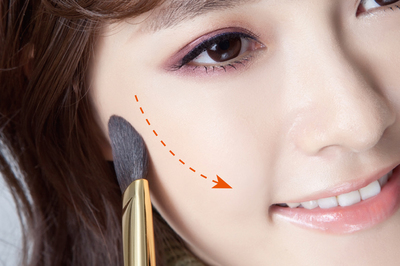 魅惑眼妝畫法 柔感煙燻眼影取代眼線 魅惑眼妝畫法 柔感煙燻眼影取代眼線