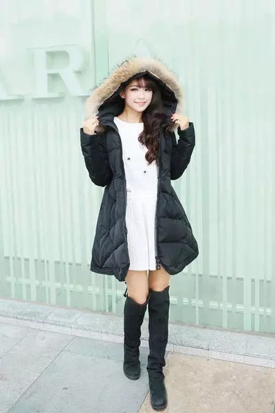 長(zhǎng)靴羽絨服搭配技巧 長(zhǎng)靴羽絨服搭配技巧