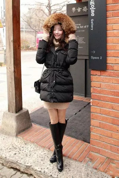 長(zhǎng)靴羽絨服搭配技巧 長(zhǎng)靴羽絨服搭配技巧