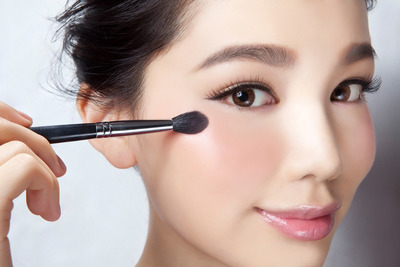 約會(huì)必勝妝容 約會(huì)必勝妝容