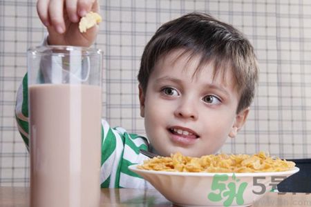 孩子早餐吃什么好?兩種早餐營養(yǎng)最佳 孩子早餐吃什么好?兩種早餐營養(yǎng)最佳