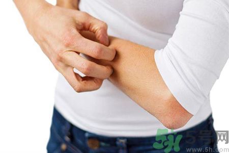 冬季保暖神器發(fā)熱衣 讓你不再擔(dān)心寒冷問題 冬季保暖神器發(fā)熱衣 讓你不再擔(dān)心寒冷問題