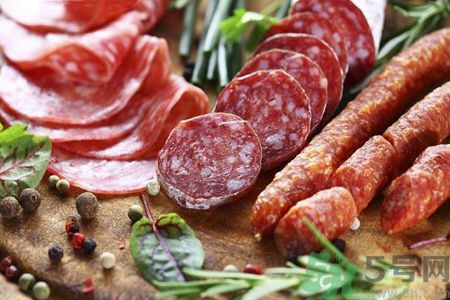 紅燒肉吃太多小心腸癌風(fēng)險(xiǎn)增加 紅燒肉吃太多小心腸癌風(fēng)險(xiǎn)增加