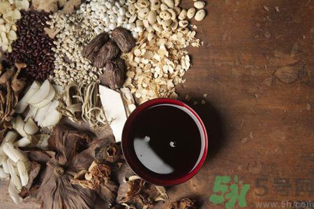 生理期怎么辦?喝四物效果一目了然 生理期怎么辦?喝四物效果一目了然