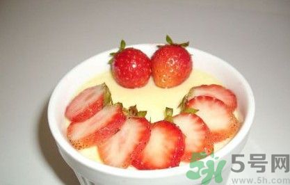 草莓和雞蛋能一起吃嗎?草莓可以和雞蛋一起吃嗎.jpeg 草莓和雞蛋能一起吃嗎?草莓可以和雞蛋一起吃嗎.jpeg