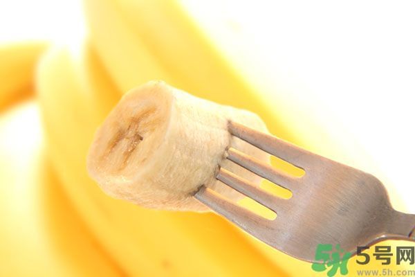 月經期間可以吃香蕉嗎 來大姨媽能吃香蕉嗎 月經期間可以吃香蕉嗎 來大姨媽能吃香蕉嗎