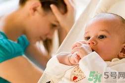 產(chǎn)后媽媽心情不好怎么辦?怎么安慰產(chǎn)后媽媽情緒.png 產(chǎn)后媽媽心情不好怎么辦?怎么安慰產(chǎn)后媽媽情緒.png