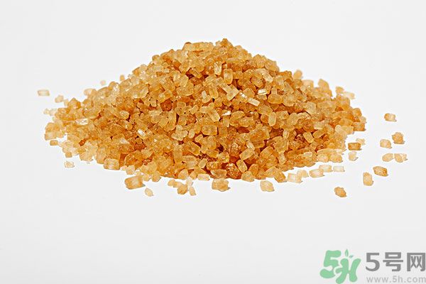 紅糖和山楂能一吃嗎？紅糖和山楂煮水喝有什么好處？