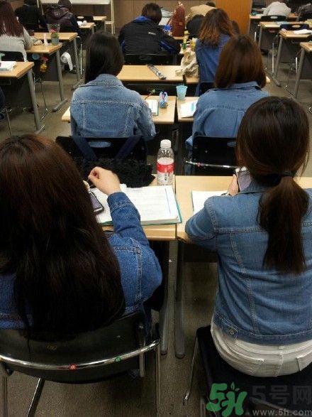 撞衫不可怕誰丑誰尷尬sunshine 撞衫不可怕誰丑誰尷尬sunshine