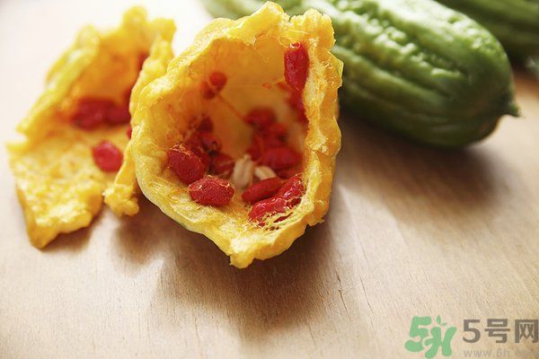苦瓜子能吃嗎？苦瓜籽變紅了還能吃嗎？