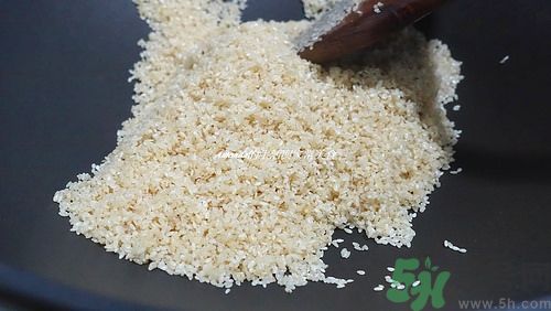 小魚干怎么炒好吃？蜜汁小魚干的做法