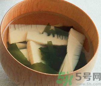 春天吃什么食物排肝毒？排肝毒吃什么最好？