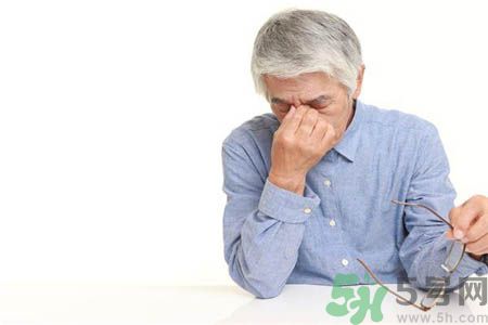 白內(nèi)障可以治愈嗎？白內(nèi)障癥狀有哪些？