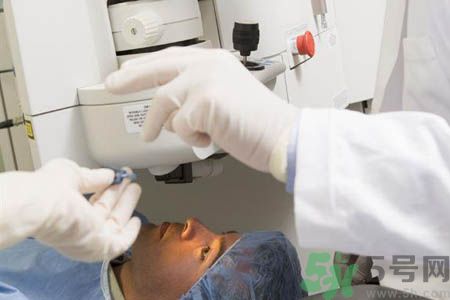 白內(nèi)障可以治愈嗎？白內(nèi)障癥狀有哪些？