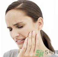 20歲長智齒正常嗎？長智齒該怎么辦？