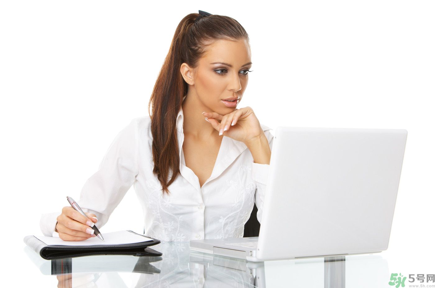 上班無聊怎么打發(fā)時間？怎樣才能提高自己工作激情？