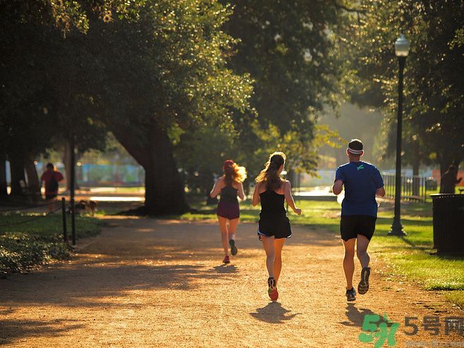吃完飯后可以運動嗎？怎么樣運動才好？