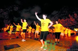 晚飯后跳廣場舞好嗎？晚飯后跳廣場舞有什么好處？