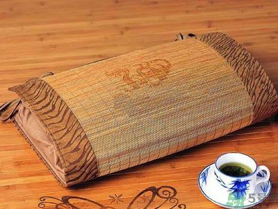 晚上失眠用什么枕頭好？那種枕頭治失眠最好？