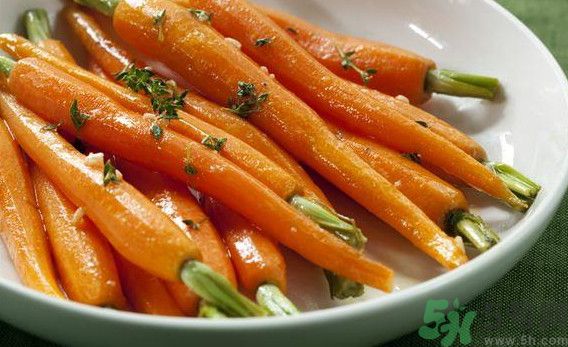 葡萄和扇貝能一起吃嗎？葡萄和扇貝一起吃好嗎？