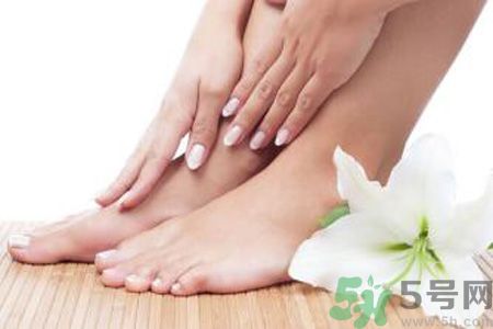 手腳冰涼是怎么回事？手腳冰涼怎么調(diào)理？