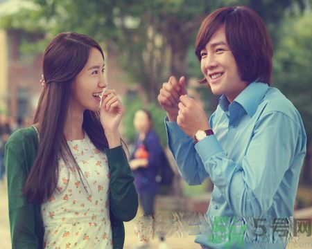 怎么和男生搭訕？和男生搭訕的技巧有哪些？