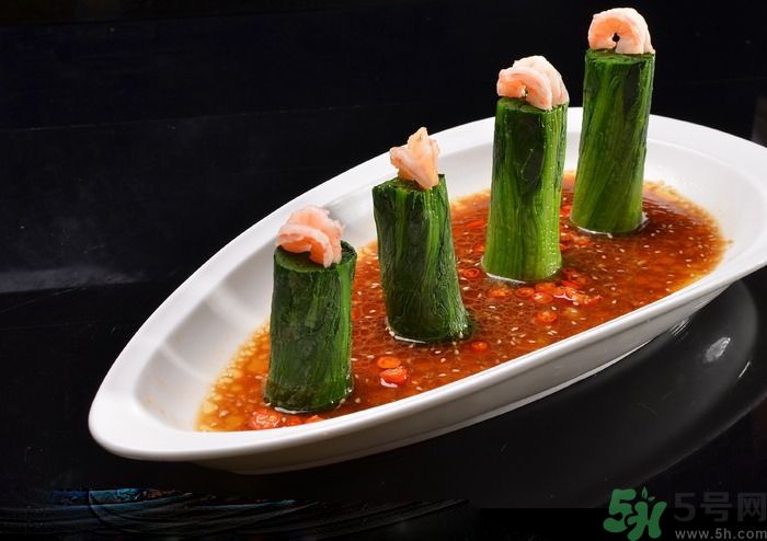 菠菜可以喝豆腐一起吃嗎？菠菜可以喝蝦一起吃嗎？