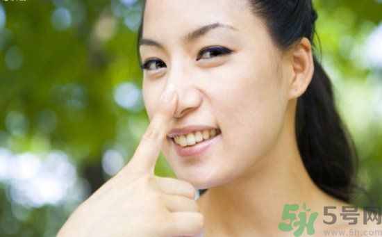 鼻子上火長膿包怎么辦?鼻子上火是什么原因 鼻子上火長膿包怎么辦?鼻子上火是什么原因