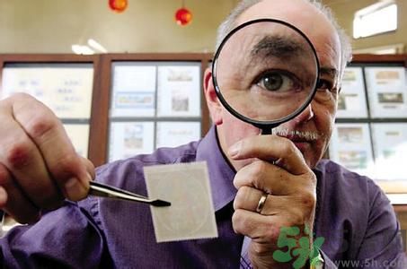 中年人眼睛模糊是什么原因? 中年人眼睛模糊是什么原因?