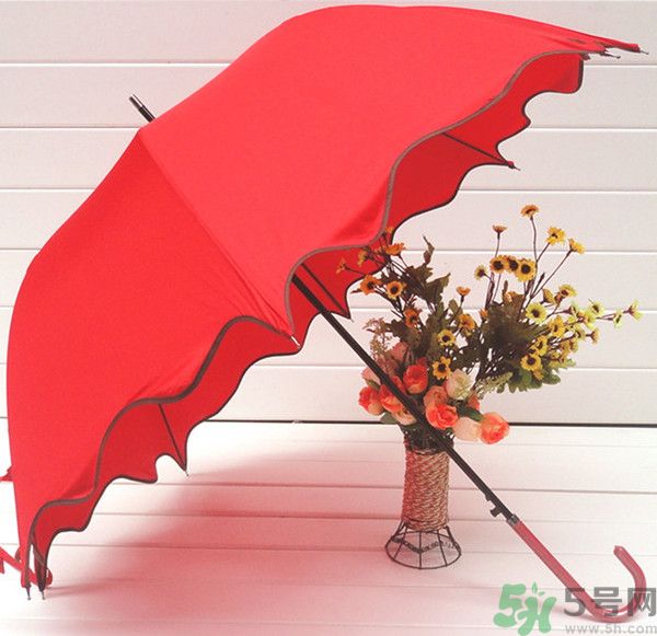 什么地方適合情侶旅游?旅游帶什么東西？