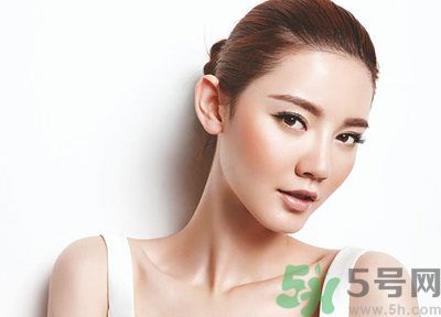 身體美白有哪些小妙招？要想美白要注意什么？