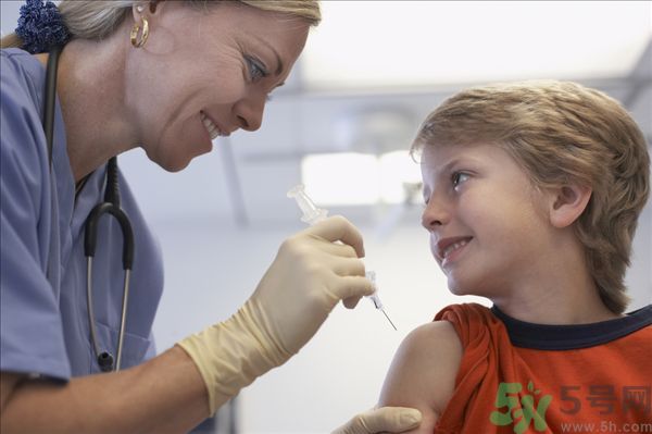 水痘減活疫苗是水痘疫苗嗎？水痘減活疫苗是問題疫苗嗎？