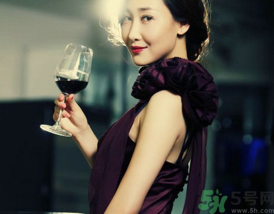 提升女人氣質的100個細節(jié) 有了它你一定能嫁高富帥！