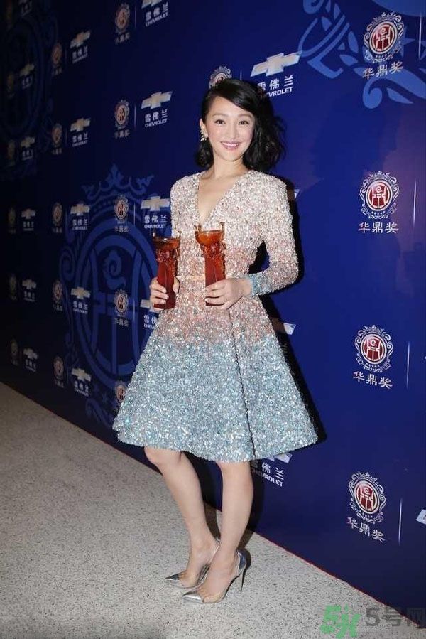 腿不夠長要穿什么？腿不夠長要穿它成就長腿！