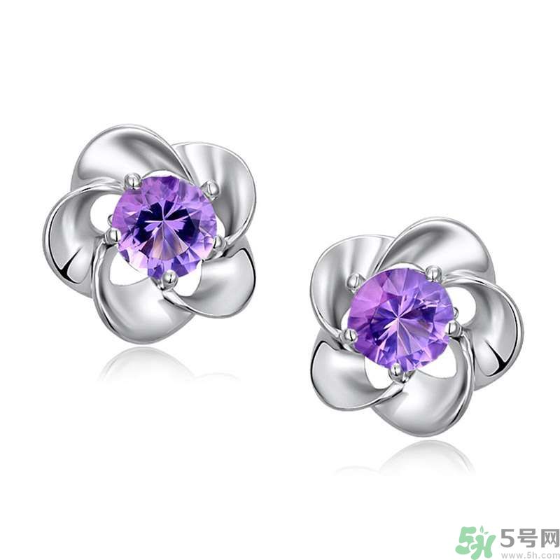 耳環(huán)適合臉型氣質(zhì)最重要？不同臉型適合什么耳環(huán)？