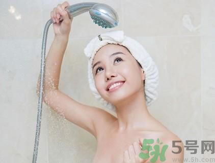 經(jīng)期可以洗澡嗎？經(jīng)期可以洗頭嗎？