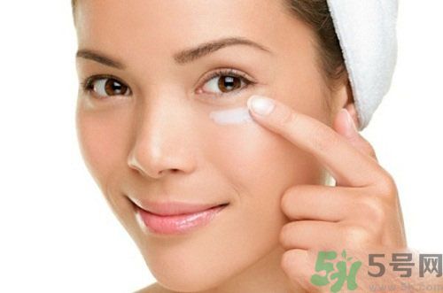 怎么去眼袋？去眼袋的方法有哪些？