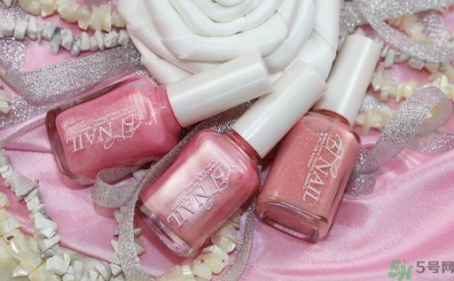 指甲油怎么去掉？指甲油有什么危害？