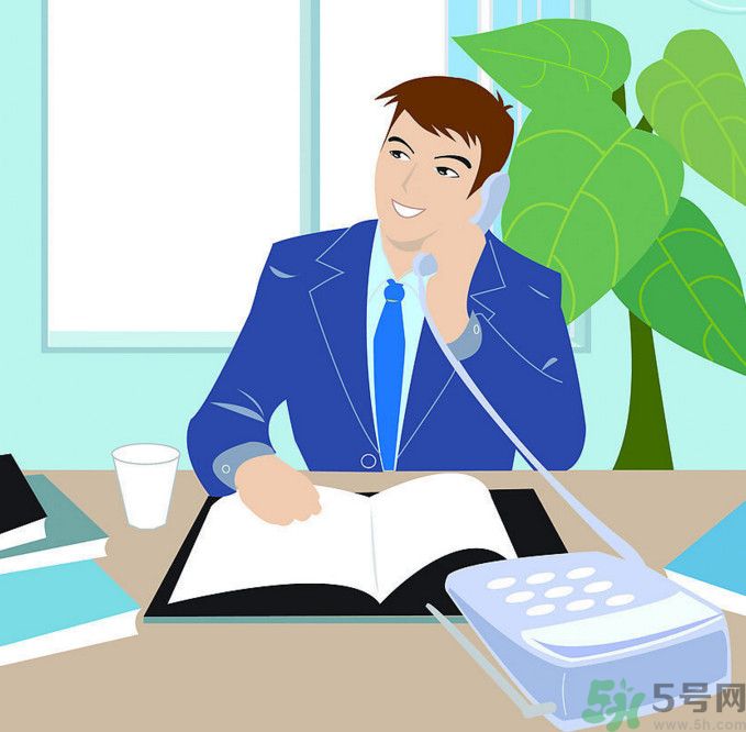 久坐會(huì)得腰間盤突出嗎？久坐有什么壞處？