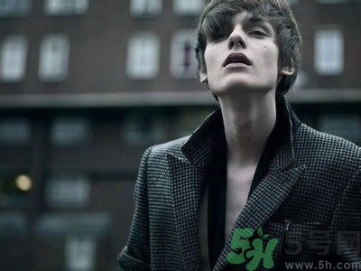 讓妻子最易出軌8種男人你知道？女人要擦亮眼睛！