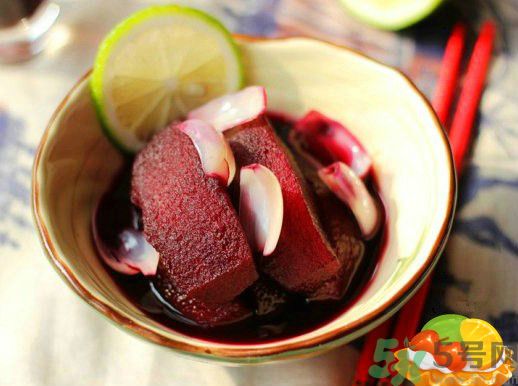 蘋果煮熟了還有營養(yǎng)嗎？蘋果煮熟吃有什么好處？