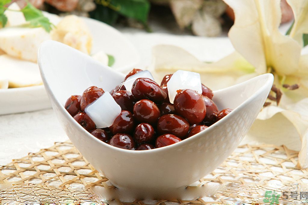 高血脂可以吃核桃嗎？高血脂可以吃紅棗嗎？