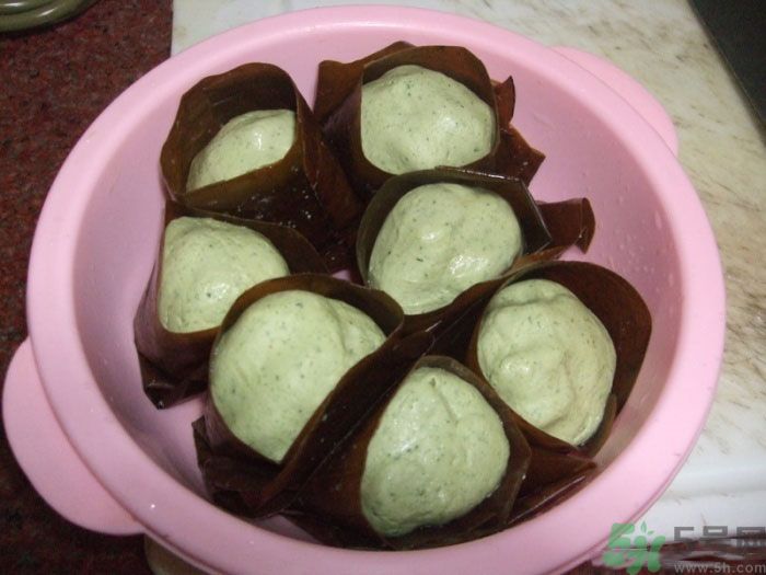 客家艾粄怎么做呢？艾粄怎么做才好吃？