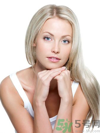 臉上長(zhǎng)斑的原因是什么？長(zhǎng)斑要注意什么？