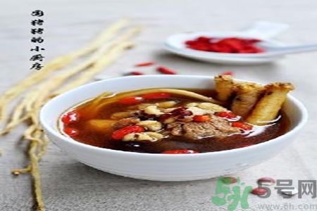 補(bǔ)血的湯有哪些？補(bǔ)血的湯怎么做？