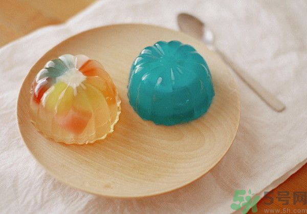 果凍吃多了好嗎？哪些食物含有添加劑？